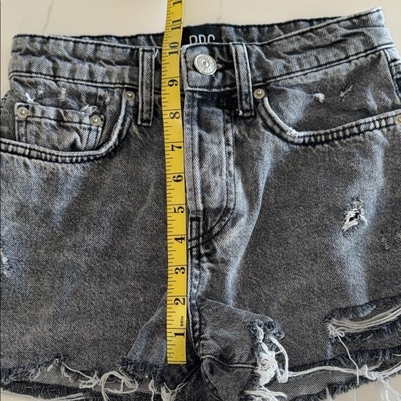 BDG Women's Distressed Summer Cutoff Grey Denim Shorts - Picture 7 of 7